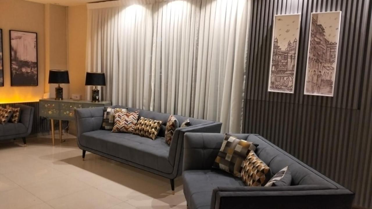Shelton Boulevard Hotel Лахор Екстер'єр фото